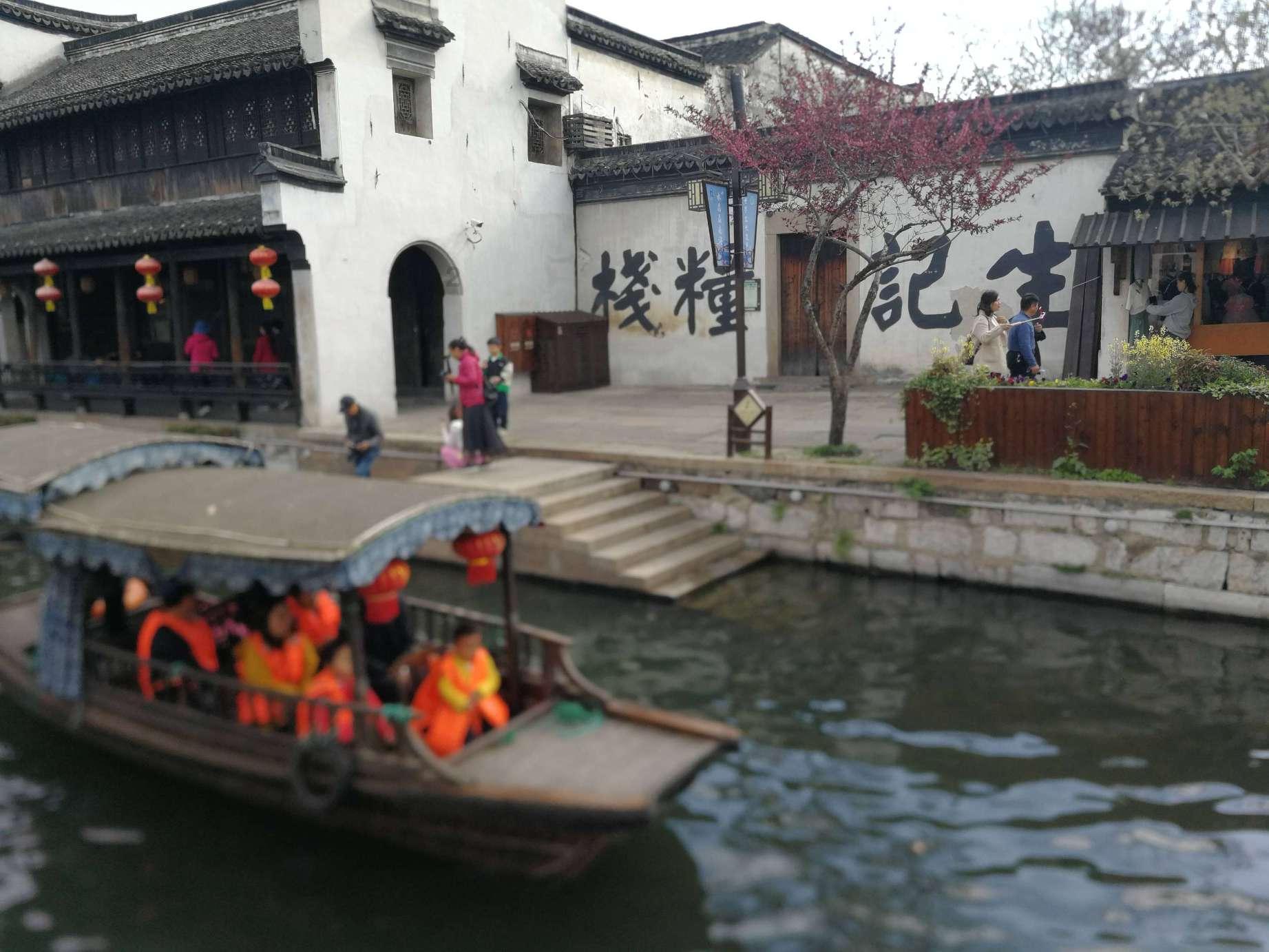 小汽车的太空梦